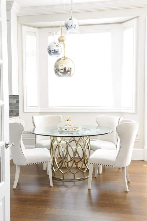 Designing Your Dream Dining Room Around the Kai 72″ Glass Table